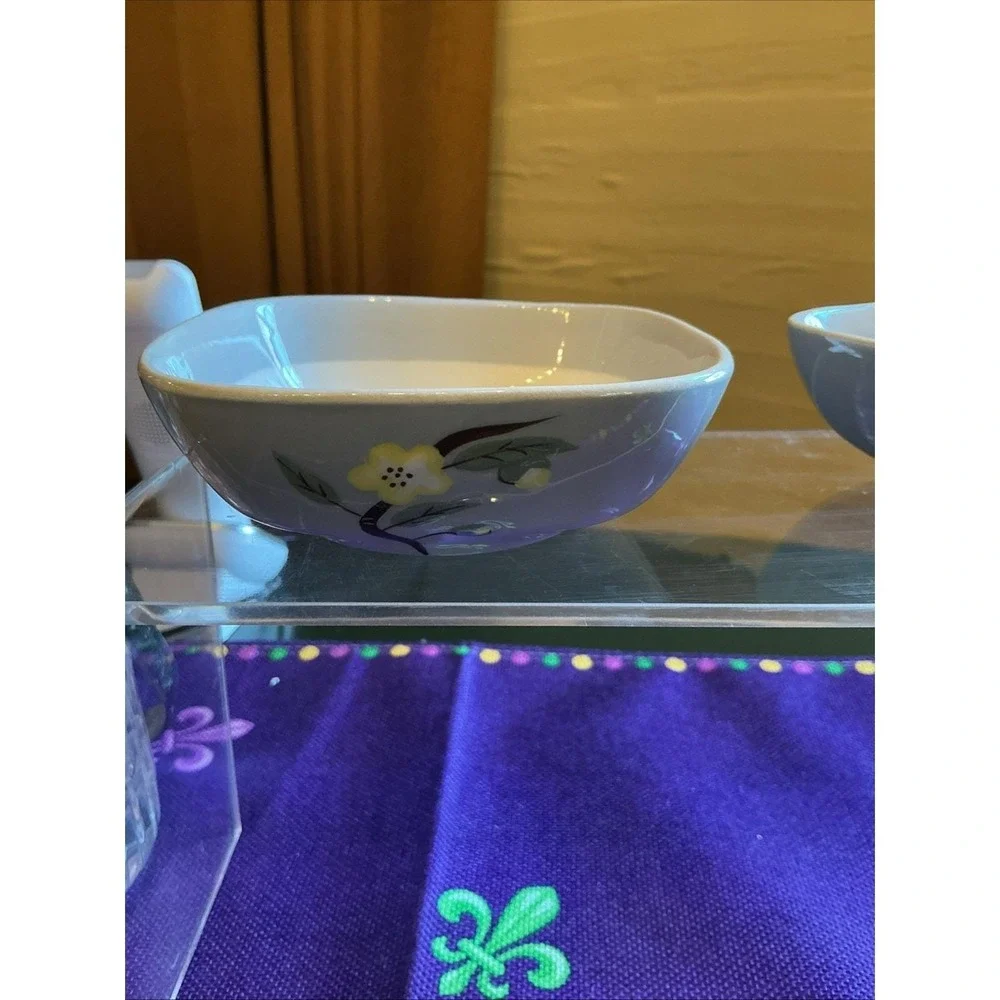Set Of 2 Vintage 1940s‎ Weil Ware Blossom Fruit/Dessert Bowls